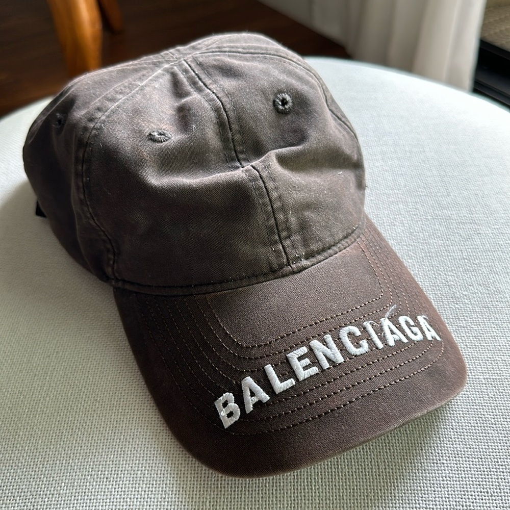 Balenciaga Logo Embroidered Baseball Cap